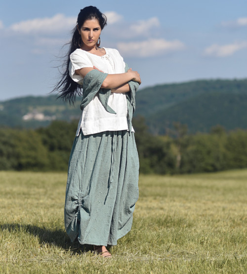 Lněná halenka bílá s vázačkou — foto 6