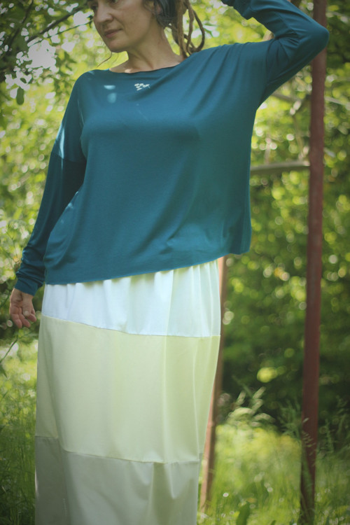 Oversized triko ............ S - L — foto 2