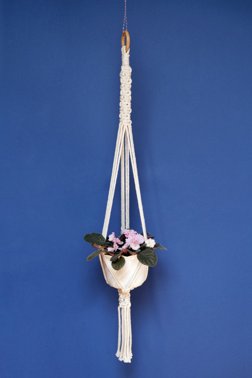 Macrame závěs na květináč — foto 2