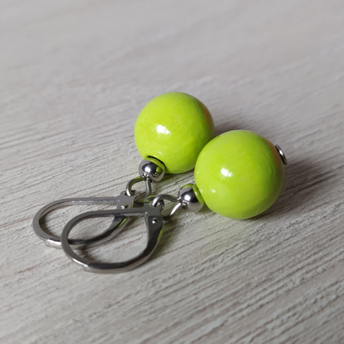 Pistáciové dřevěné náušnice MINI — foto 2