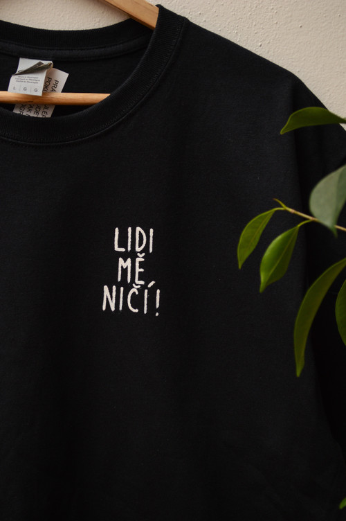 Pánské tričko - lidi mě ničí! — foto 2