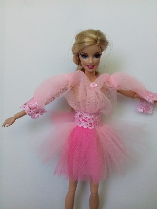 Šatičky pro Barbie - slavnostní č. 3 — foto 2