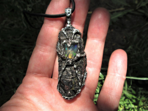 Talisman ,, Hranice neznáma " — foto 3