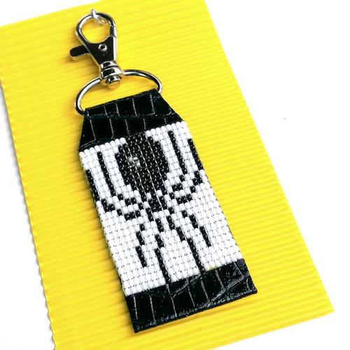 Black Widow/Spider-Leather Beaded Keychain — foto 4