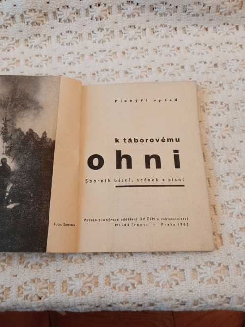 K táborovému ohni — foto 4