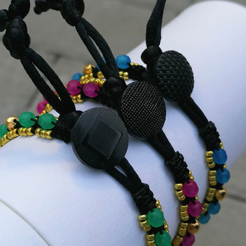 Uv Reactive Light Beaded Macrame Bracelet — foto 4