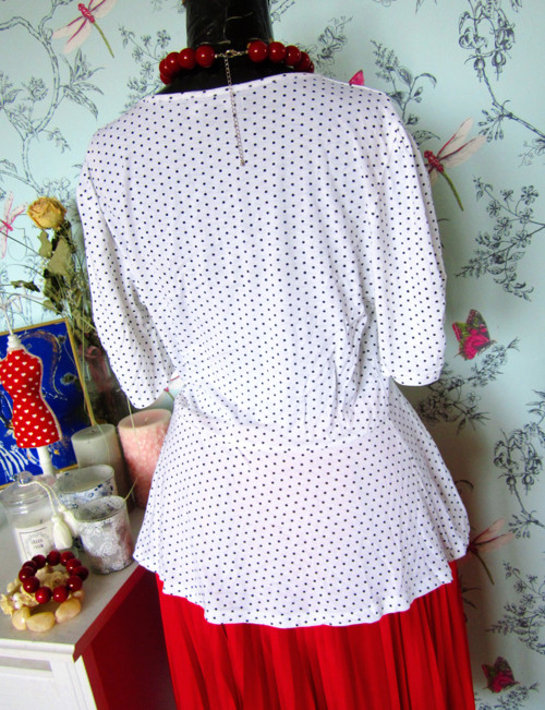 Top retro puntíček — foto 4