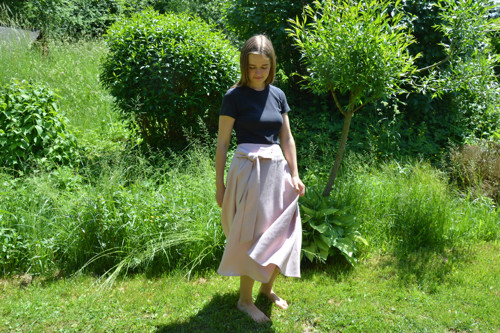 Sukně Šípková růže — foto 3