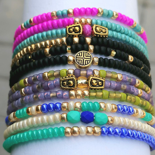 Triple Strand Seed Beads Bracelet — foto 2