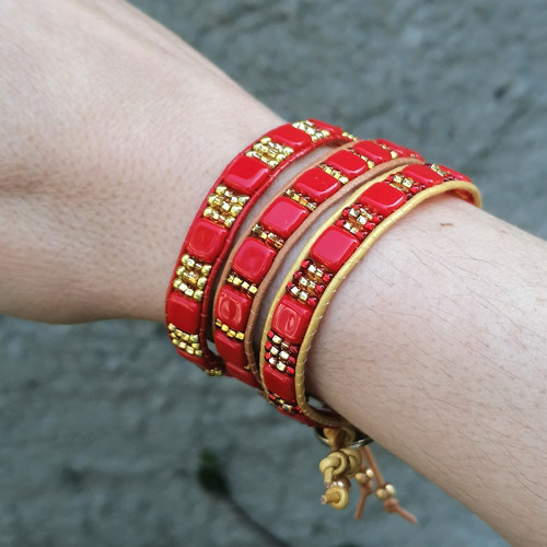 Red Tile Beads-Leather Wrap Bracelet — foto 4