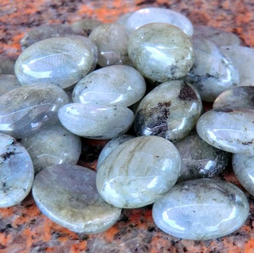 Labradorit kabošon 18 x 13 mm — foto 5