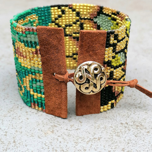 Gustav Klimt ,,Judith´´ Cuff Beaded Bracelet — foto 3
