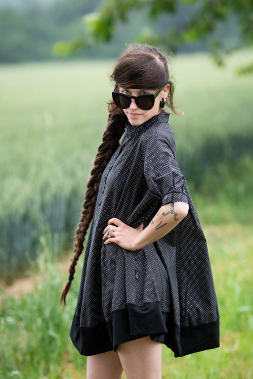 Šaty NYMPHE punkt — foto 3