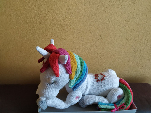 Duhový UNICORN jednorožec — foto 2