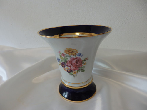 Váza Royal Dux — foto 5