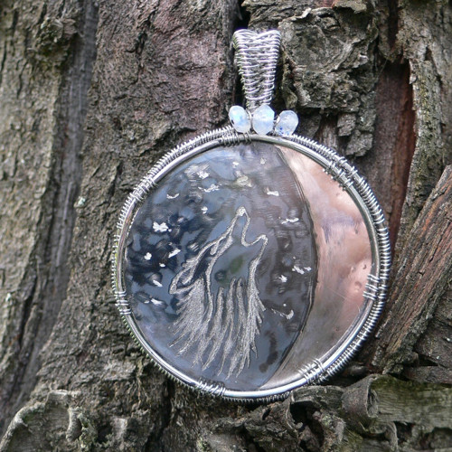 Vlčí amulet — foto 3
