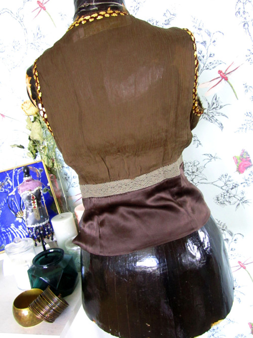 Top hedvábný, Orient — foto 3