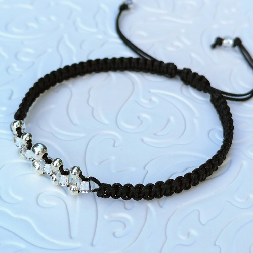 Silver Balls-Black Macrame Bracelet — foto 3
