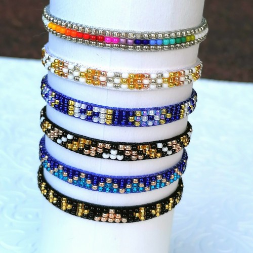 Royal Blue Tiny Boho Wrap Seed Beads Bracelet — foto 2
