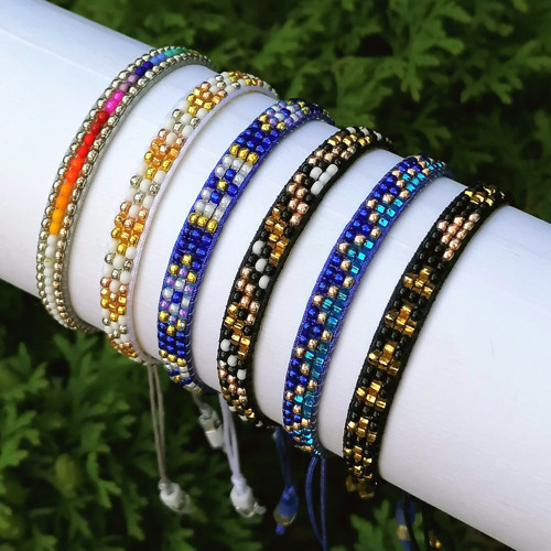 Royal Blue Tiny Boho Wrap Seed Beads Bracelet — foto 3