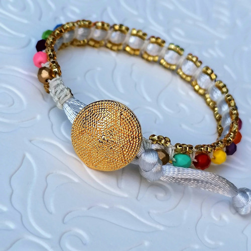 Colorful Beaded Macrame Bracelet — foto 3