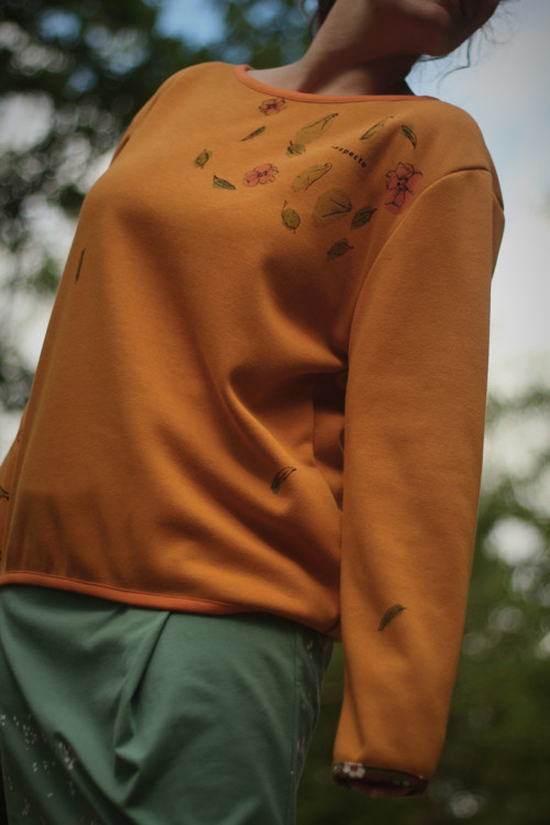 Mikina ............ vel. L - XL — foto 4