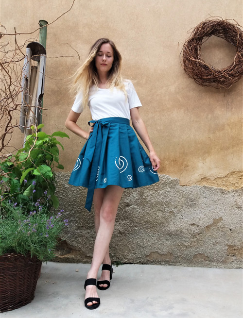 Petrolejová - Bílé Spirály — foto 4