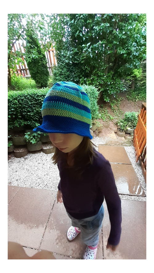 Háčkovaný klobouček 52 - 56 cm č.5 — foto 3