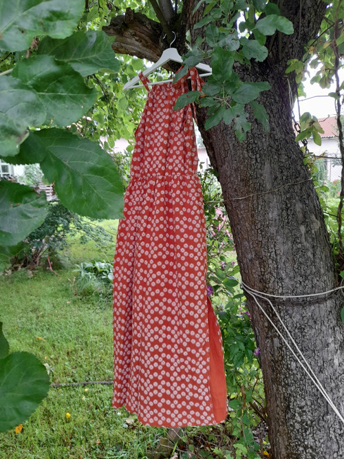 Šaty z gázoviny — foto 3