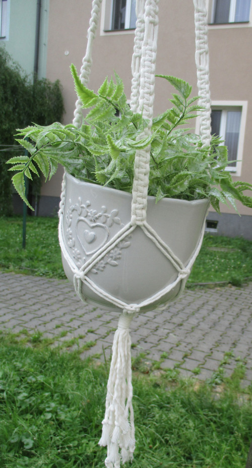 Závěsný květináč — foto 4