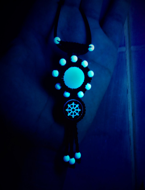 Náhrdelník UV Psychonautica — foto 6