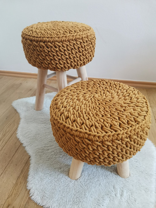 Taburetek mini- hořčicový — foto 2
