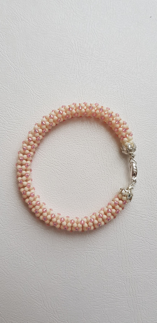 Náramek Chenille — foto 3