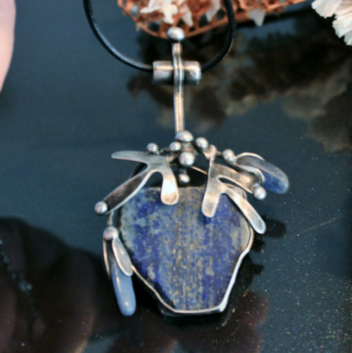 Modré pohlazení (lapis lazuli) — foto 3