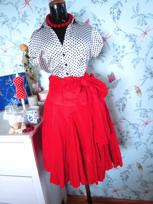 Sukně RED velkolepá — foto 2
