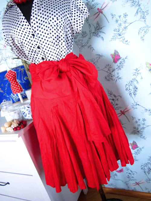 Sukně RED velkolepá — foto 3