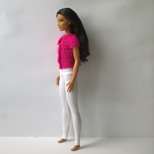 Oblečky pro Barbie - tričko — foto 4