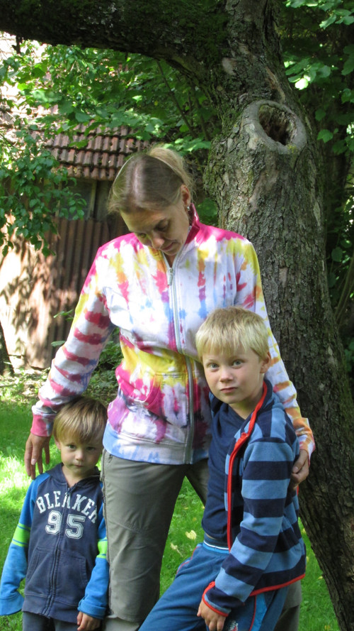 Dámská batikovaná mikina — foto 2