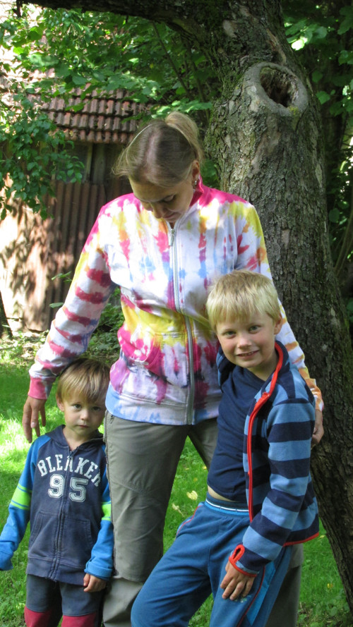 Dámská batikovaná mikina — foto 3