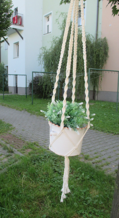 Závěsný květináč — foto 5
