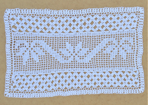 Nová obdelníková háčkovaná dečka 33 x 20cm — foto 2