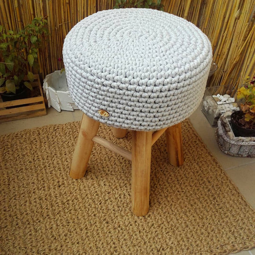 Taburetka Scandinavian svetlošedá — foto 2