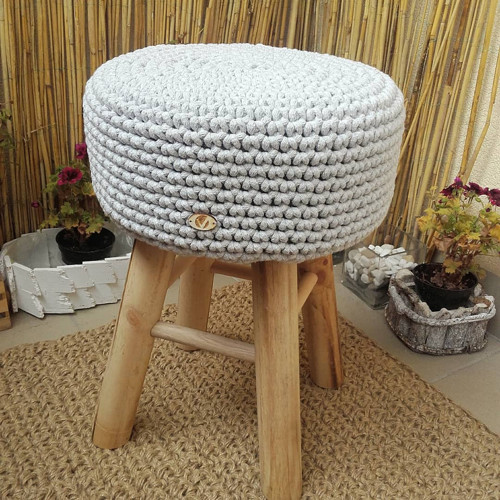 Taburetka Scandinavian svetlošedá — foto 3