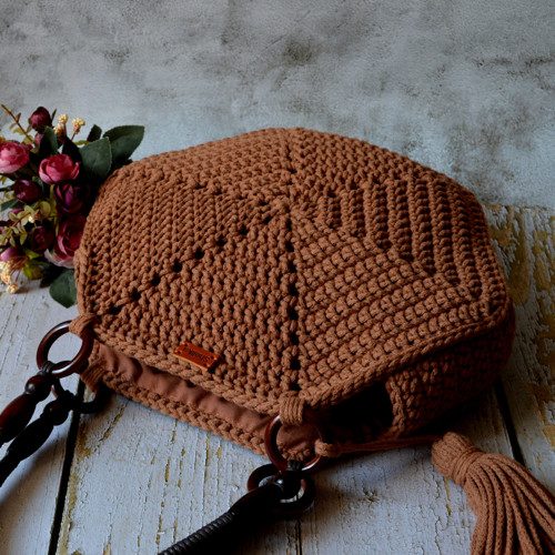 FENELLA- háčkovaná kabelka velká Ø35cm — foto 3
