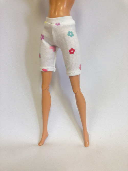 Šortky pro barbie — foto 3