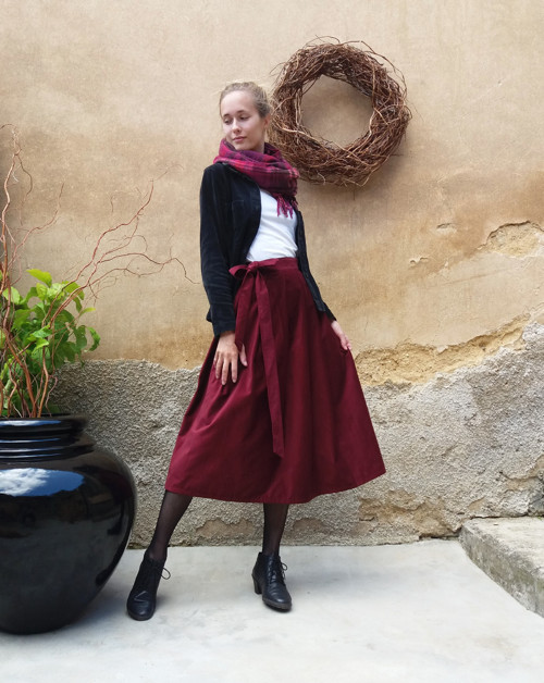 Manšestrová Sukně Bordó - Midi — foto 4