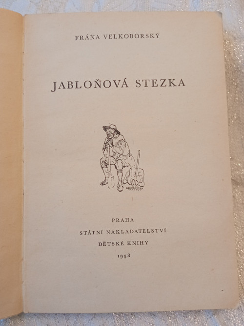 Jabloňová stezka — foto 3