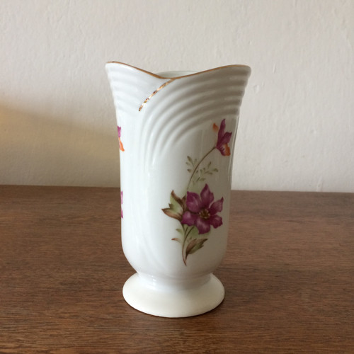 Váza porcelánová — foto 3