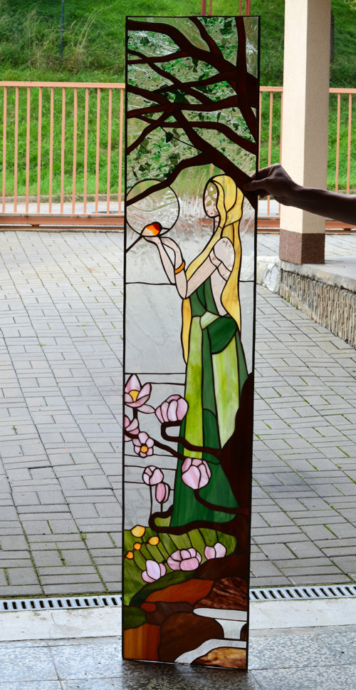 Vitráž "Dívka s ptáčkem" — foto 3