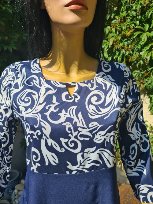 Malé společenské, šaty vel.M — foto 2